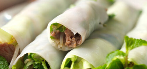 Pho cuon ngu xa mon an lam thuc khach me man moi khi co dip ghe ha noi 02 1639323453